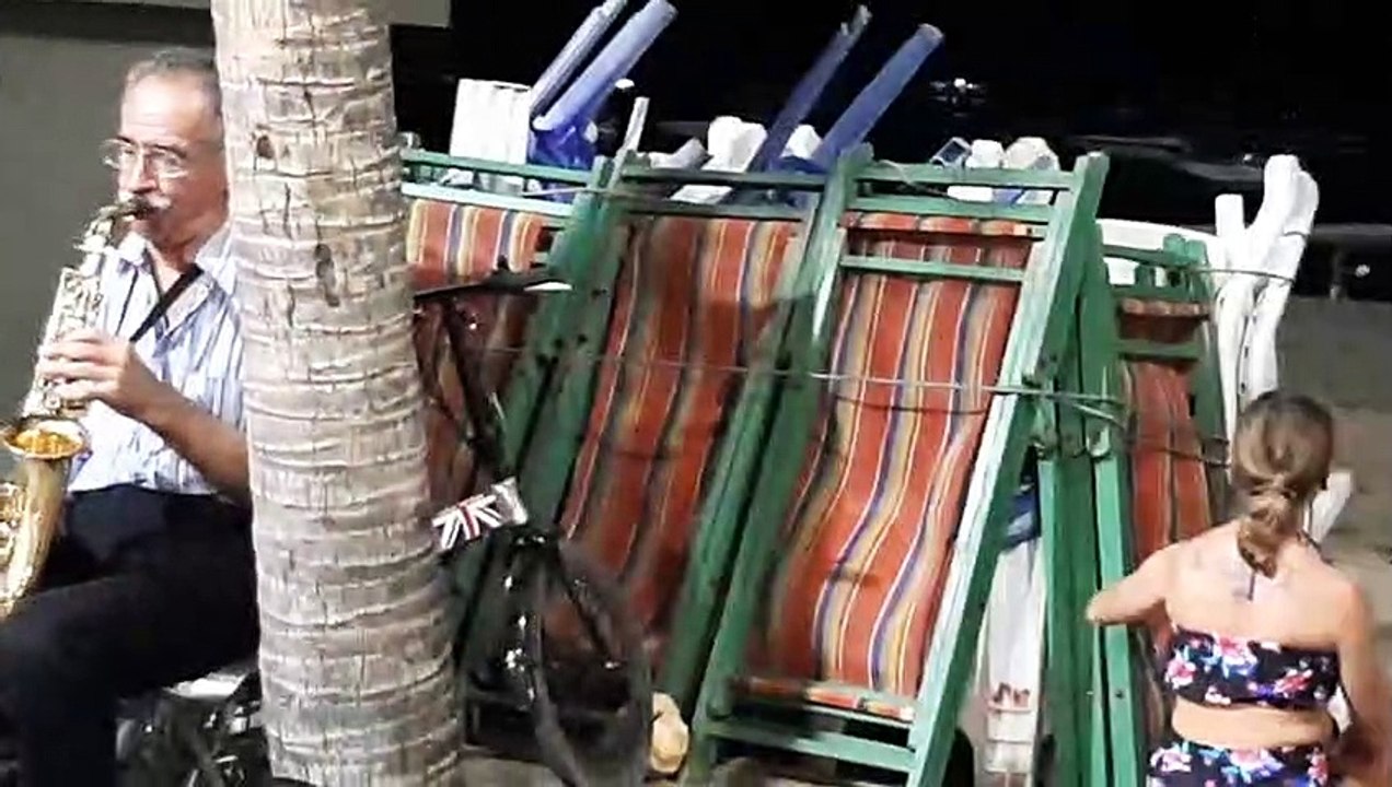 Pattaya  Street  knight scene live