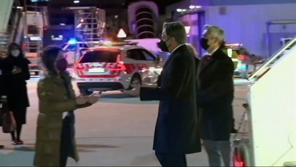 Angst vor russischer Invasion:  Freiwillige trainieren in der Ukraine