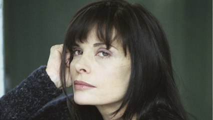 FEMME ACTUELLE - Marie Trintignant aurait eu 60 ans : retour en images sur sa vie