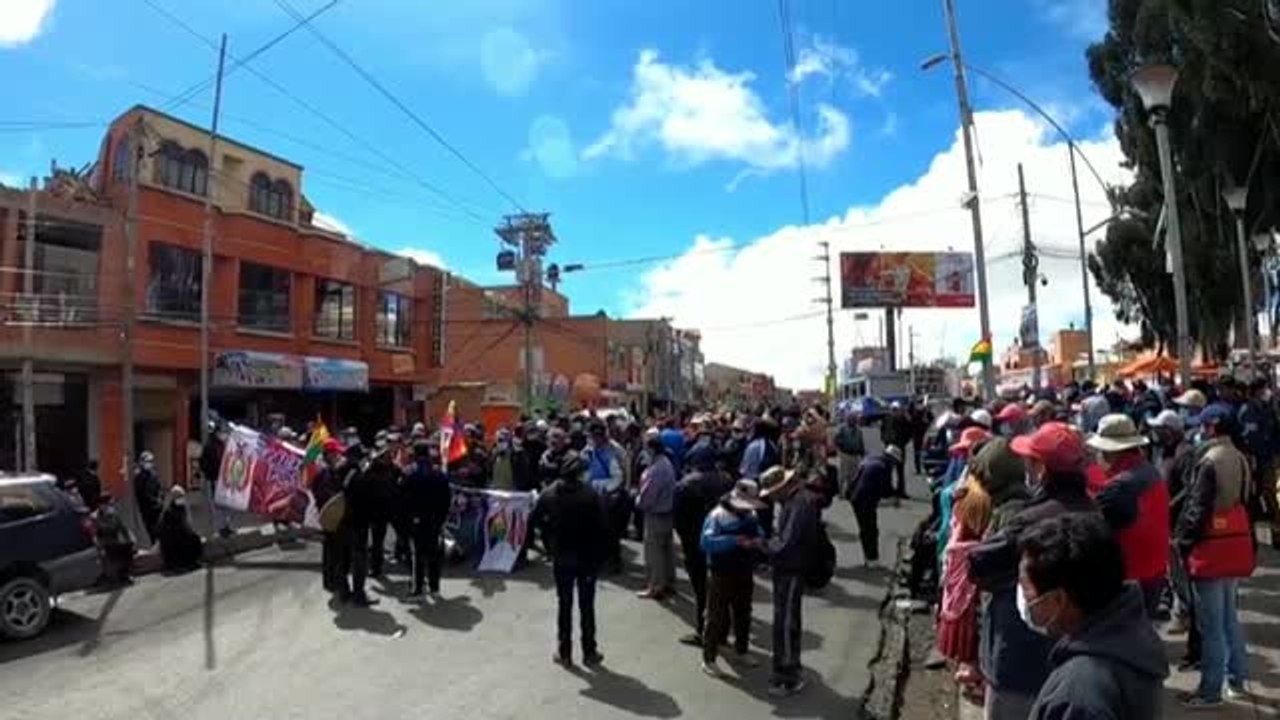 El Gobierno de Bolivia retira el uso de pasaporte covid para entrar en lugares públicos "mientras dure la emergencia sanitaria"