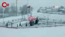 Kar İstanbul'un kapısına dayandı: Edirne kısa sürede beyaza büründü