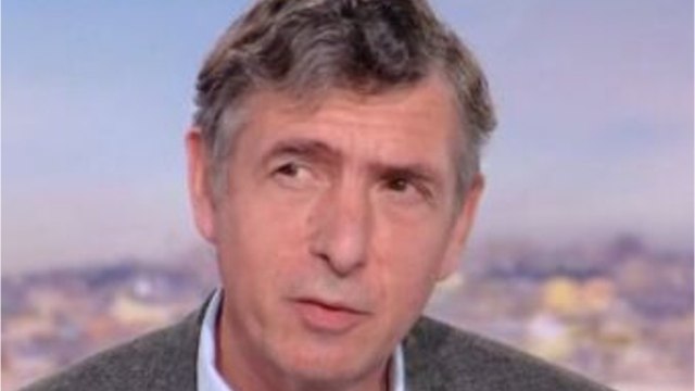 GALA VIDEO - “Une manœuvre politique” : le Pr Éric Caumes tranchant sur le pass vaccinal