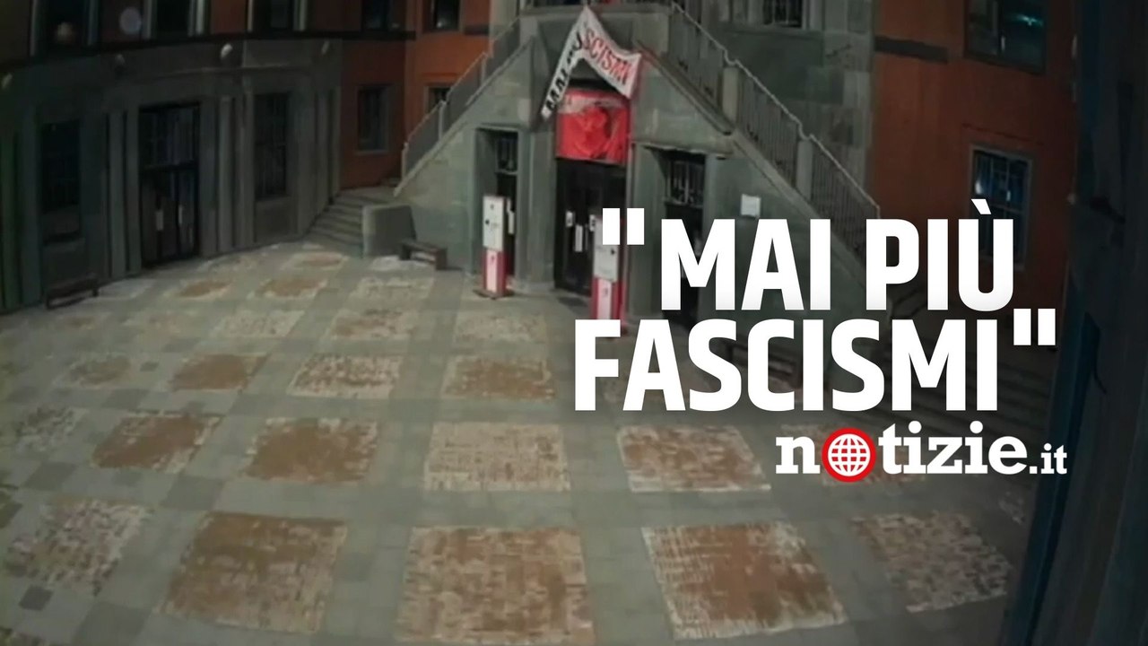 Milano, strappato striscione antifascista alla CGIL: incastrati dalla videosorveglianza