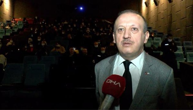 Son dakika haberleri! KARTAL'DA ŞEHİT AİLELERİ VE MUHTARLAR 'KESİŞME İYİ Kİ VARSIN EREN' FİLMİNİ BİRLİKTE İZLEDİ