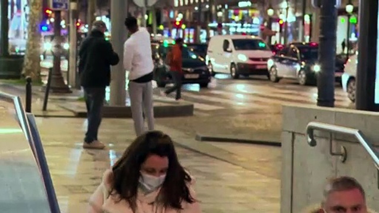 Γαλλία: Άρση περιορισμών για εμβολιασμένους - δ...
