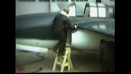 TEST FLIGHT OF THE BELL YP-59A US JET FIGHTER 1942