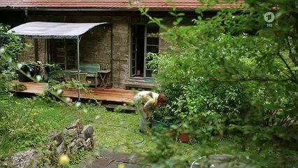 Honeckers unheimlicher Plan: Wie die DDR ihre Bürger wegsperren wollte