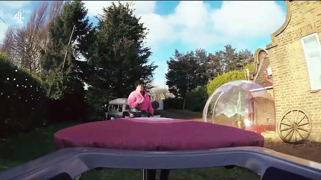 Taskmaster S12E06 A Chair In A Sweet video Dailymotion