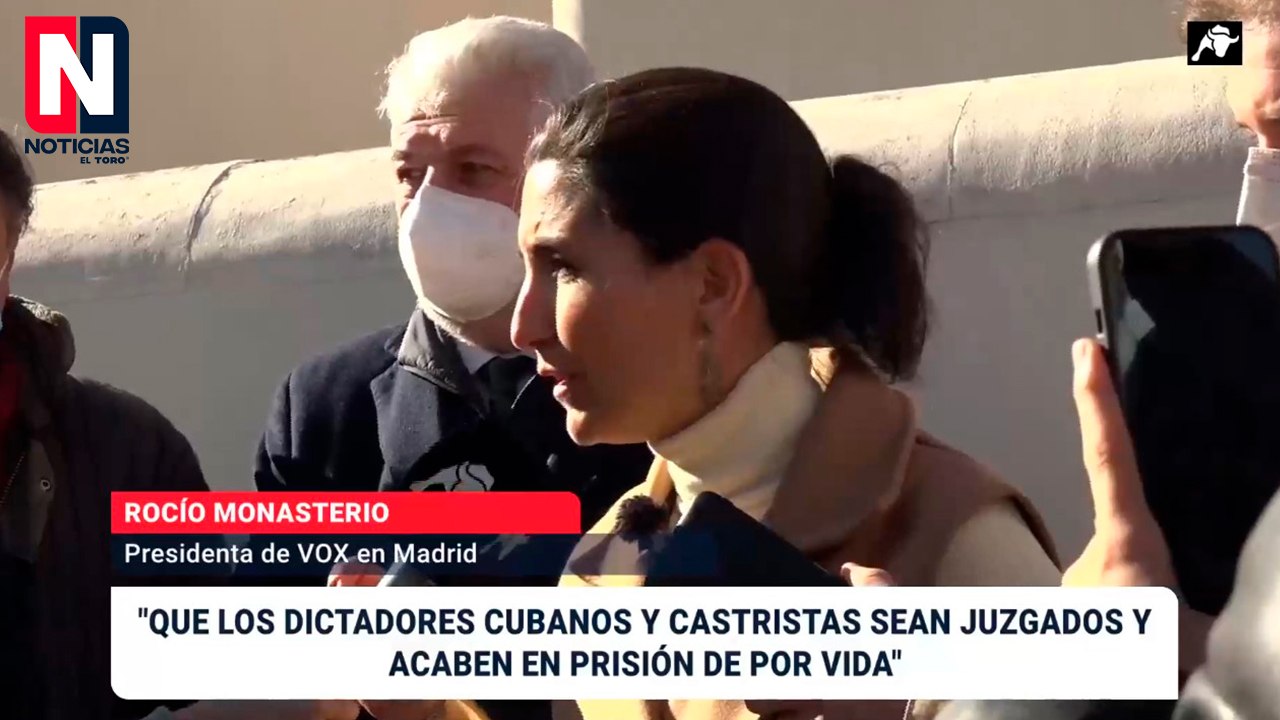 Rocio Monasterio apoya el acto de protesta fren...