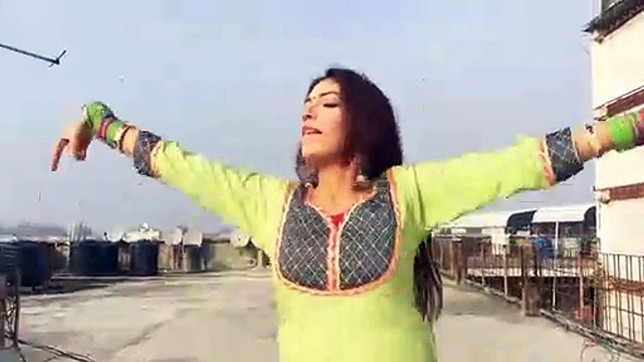 फिल्म चंद्रवाल देखूंगी - Film Chandrawal Dekhungi | Dance video | Dance with Alisha