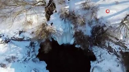 İnanılmaz görüntü! Türkiye'nin gizli cennetindeki şelale dondu!