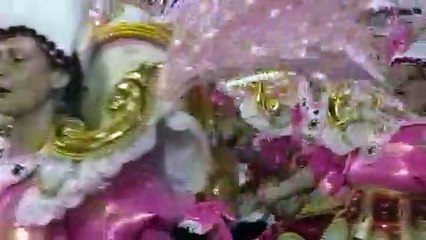 Βραζιλία: Αναβάλλονται οι αποκριάτικες παρελάσεις στους δρόμους