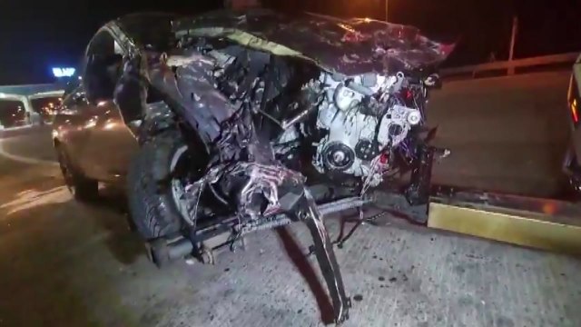 승용차 전복 뒤 연쇄 추돌...운전자 1명 경상 / YTN