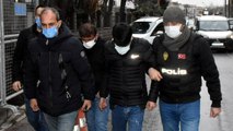 Ehliyet sınavında maskeli kopya düzeneği: 3 kişi yakalandı