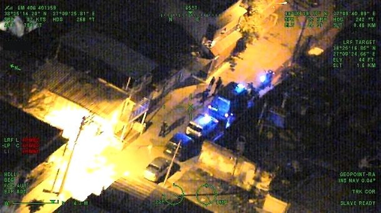 İzmir'de aranan suçlulara yönelik operasyon: 21 kişi tek tek yakalandı