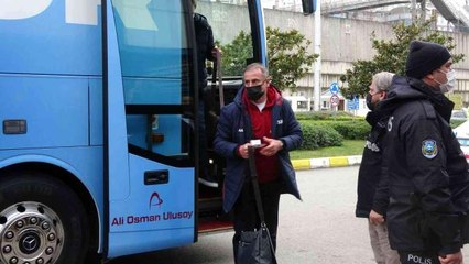 Trabzonspor, Galatasaray maçı için İstanbul'a gitti