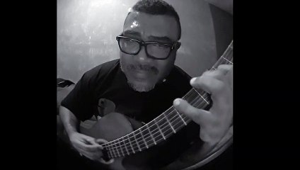 Alvison Hunter - Acoustic Warm Up  on a Saturday's Afternoon