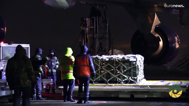 Waffen für die Ukraine: USA und Großbritannien schicken Militärgerätschaften nach Kiew