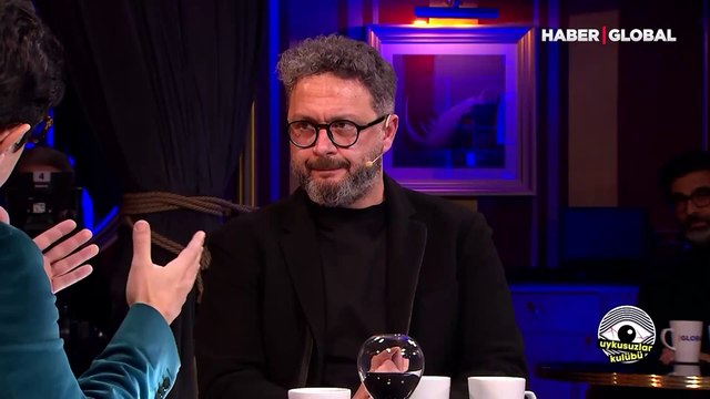 Okan Bayülgen'den Beyazıt Öztürk Açıklaması: Beyaz konuklarıyla vardı