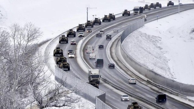 Here's why Russia is building up military presence at Ukraine border