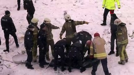 Kuzey Marmara Otoyolu'nda yolcu otobüsü şarampole devrildi: 3 ölü, 15 yaralı