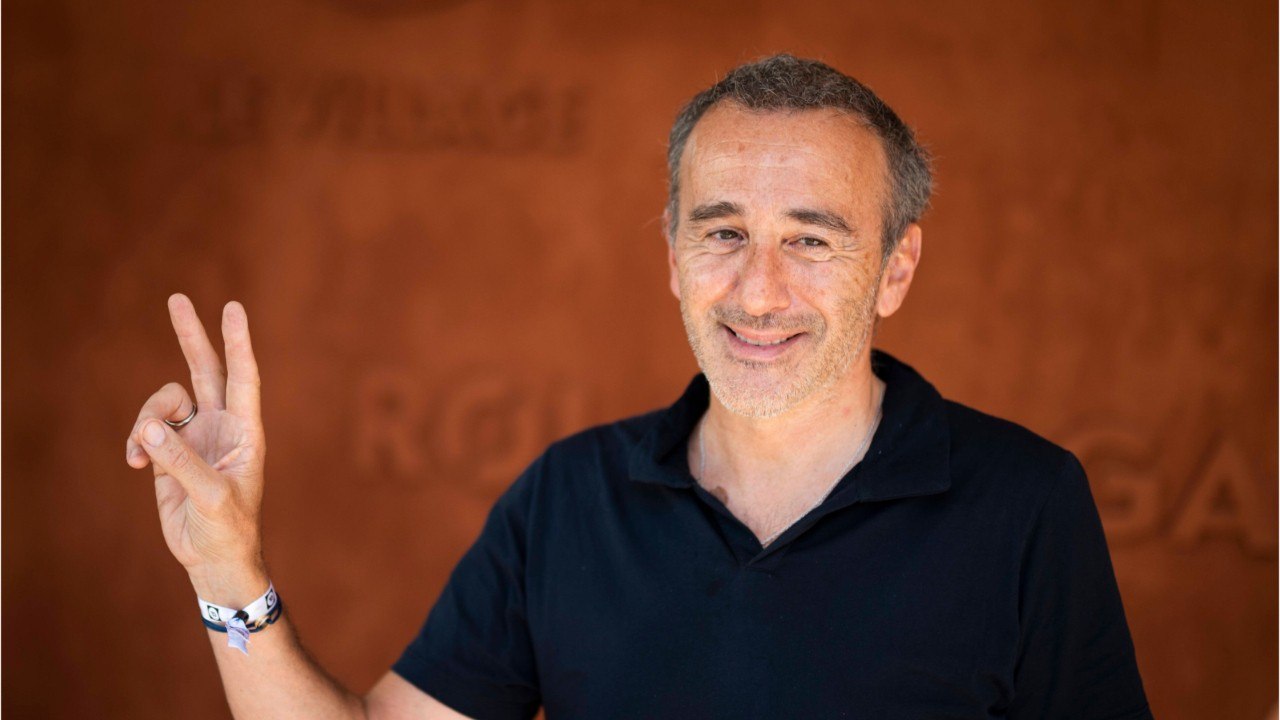 GALA VIDEO - Le saviez-vous ? Patrick Bruel et Élie Semoun sont cousins