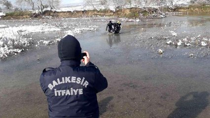 Ördek avına çıkan şahıs suda boğularak can verdi