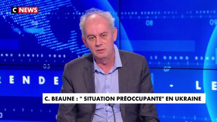 下载视频: Arnaud Benedetti sur les tensions en Ukraine : «Une partie d'échecs imposée par Poutine aux Américains et aux Européens»