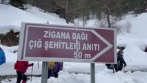 GÜMÜŞHANE - Zigana Dağı'nda 13 yıl önceki çığda hayatını kaybeden 10 dağcı anıldı