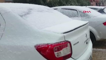 REYHANLI'YA 6 YILDAN SONRA İLK KEZ KAR YAĞDI