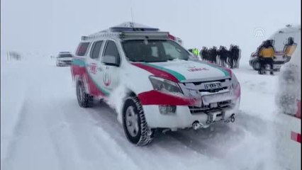 Tur otobüsü şarampole devrildi, 4 turist yaralandı