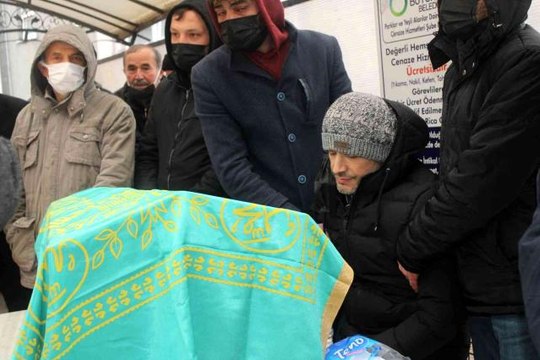 Soluk borusuna fındık kaçması sonucu ölen minik Yuşa toprağa verildi