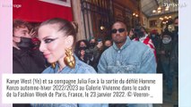 Kanye West avec Julia Fox à Paris : boucles d'oreilles en forme de fesses et ventre à l'air pour l'actrice