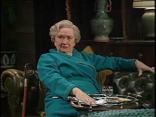 To The Manor Born - S02E06 - Vive Le Sport