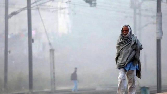 Weather: Snowfall and rain leads to extreme cold in India