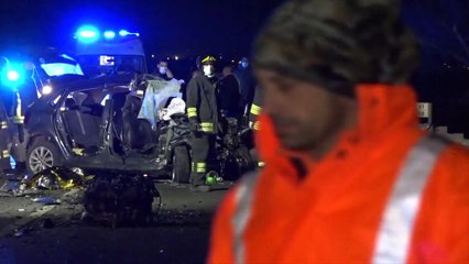 Brescia, cinque ragazzi muoiono in uno scontro: le immagini dell'auto distrutta