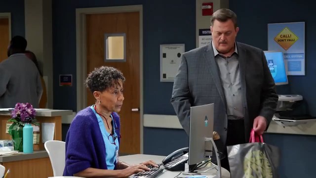 Bob Hearts Abishola Saison 0 - CBS' Bob Hearts Abishola Trailer (EN)