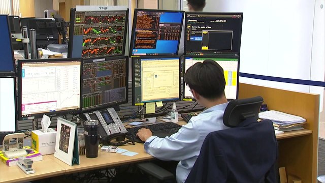 코스피, 2,500선 아래로 하락...환율 1,290원 돌파 / YTN