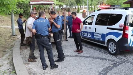 Üzerine ağaç devrilen orman işçisi öldü