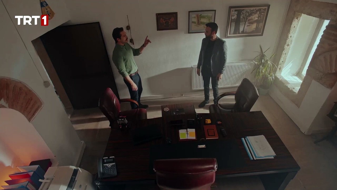 "Çemberin Daraldığını Sen de Hissediyor Musun?" - Kara Tahta 9. Bölüm