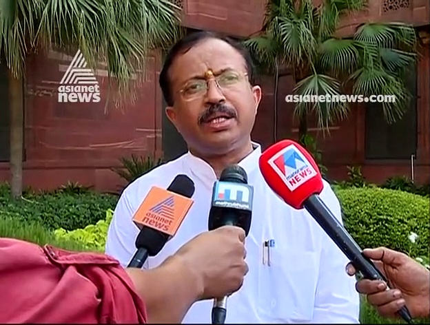 കുടുങ്ങിയ സ്ഥലത്ത് നിന്നും മഞ്ജു വാര്യരെയും സംഘത്തെയും മാറ്റിയതായി വി മുരളീധരൻ