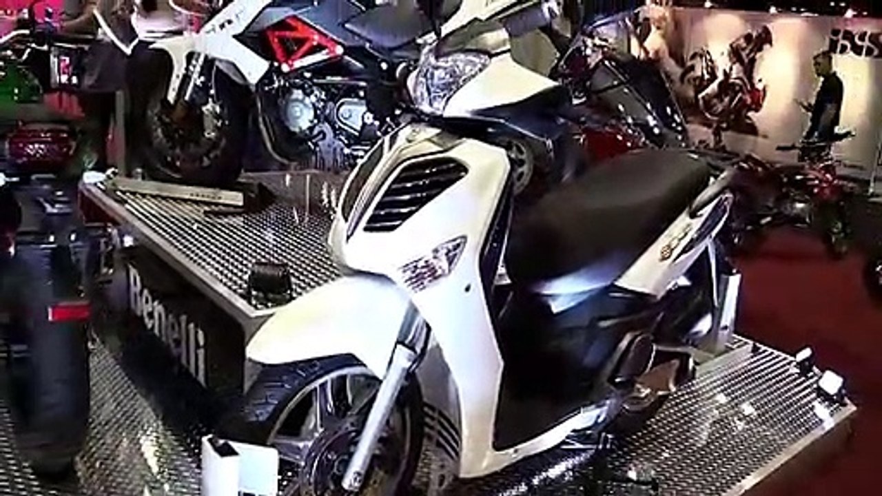 2017 Benelli Caffenero 150 Scooter 1