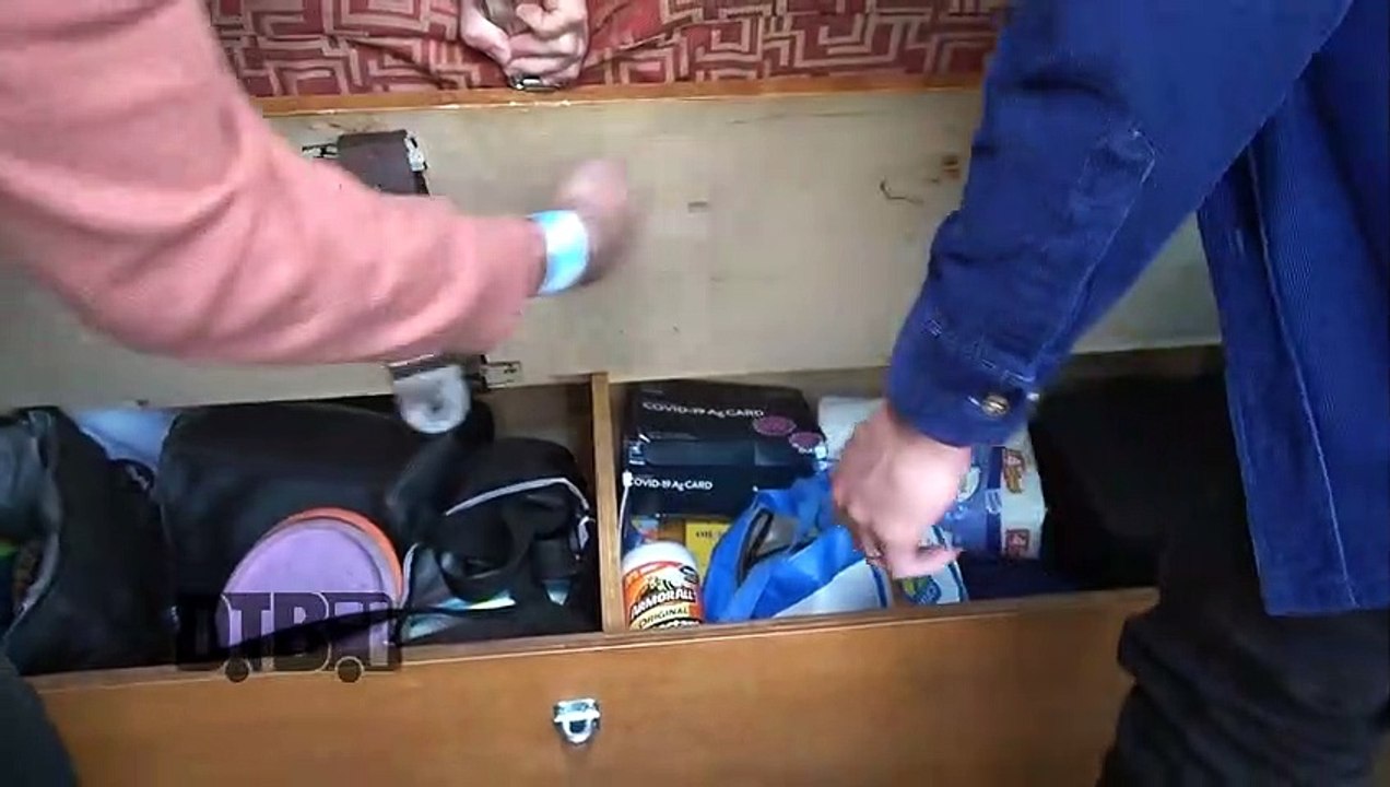 Tall Heights - BUS INVADERS Ep. 1644