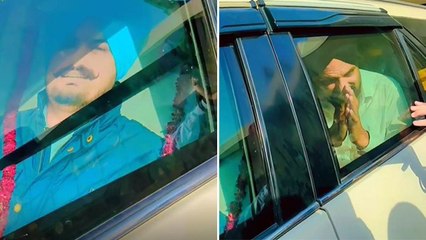 Sidhu Moosewala Antim Ardaas के बाद Father Emotional Video ,बेटे की Photo|Boldsky *Entertainment