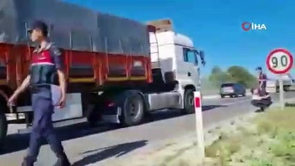 Bursa yolunda feci kaza: 16 yaralı