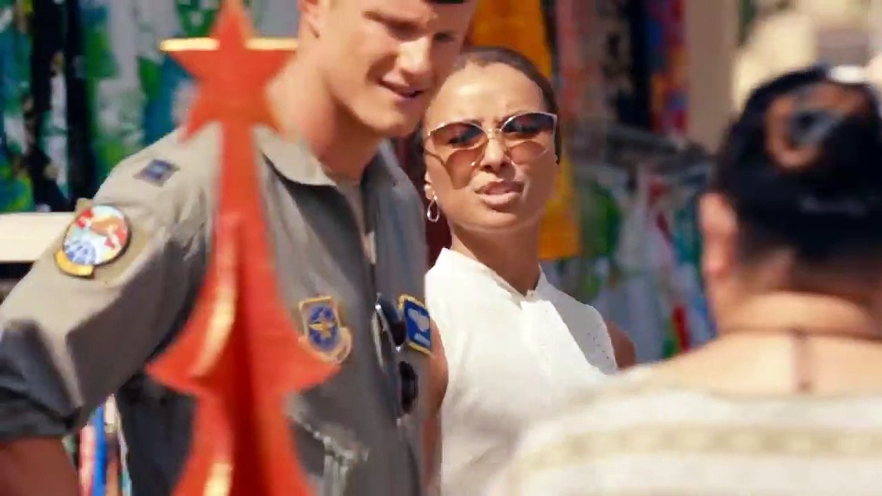 La bande-annonce du film Un Noël tombé du ciel avec Kat Graham : l'actrice dit non à un retour de The Vampire Diaries