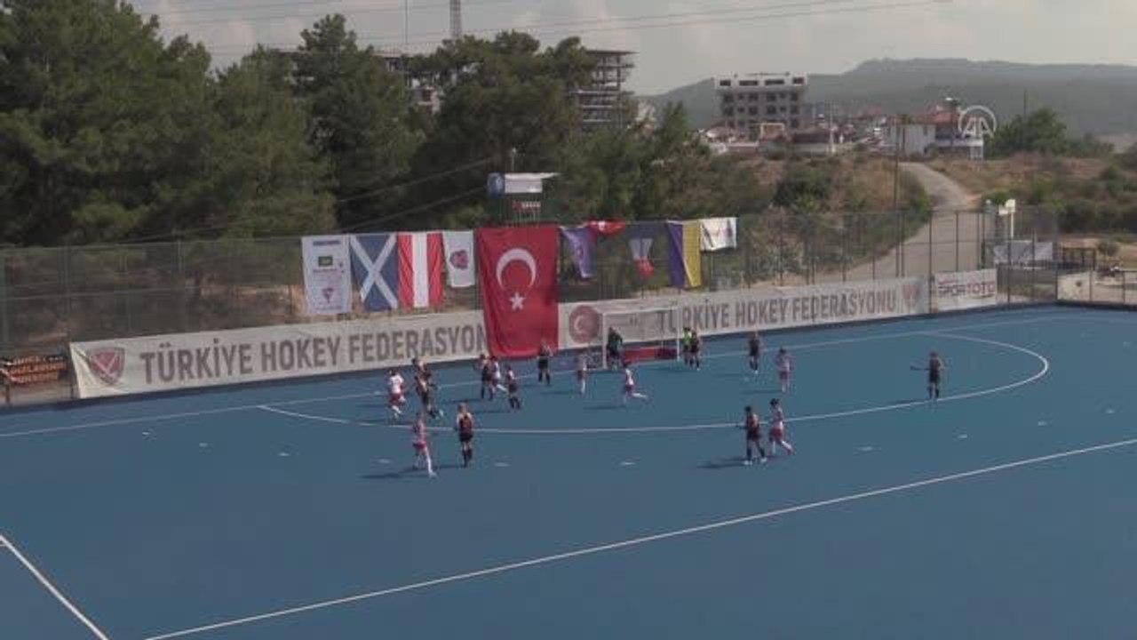 Açık Alan Hokey Kadınlar Avrupa Kulüpler Şampiyonası C3, Alanya'da devam ediyor