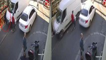 Fatih’te kaldırımdaki kadını minibüs ezdi