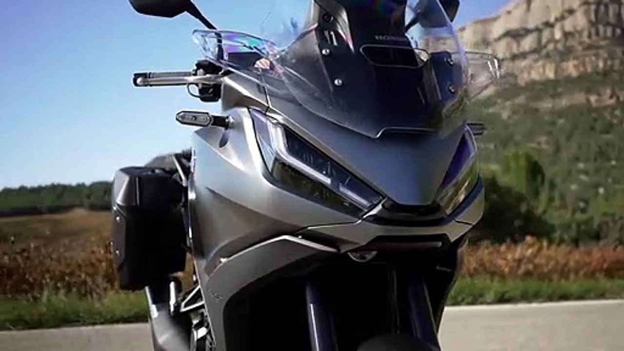 Quick Test Honda NT1100 2022 _ Yes une vraie routière !