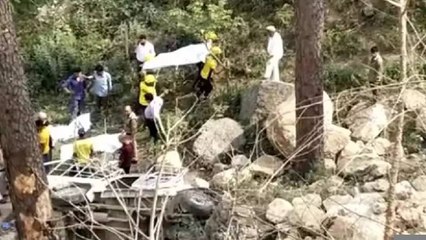 Uttrakhand  के टिहरी में बड़ा सड़क हादसा, Pickup गाड़ी हुई हादसे का शिकार | News @ 4